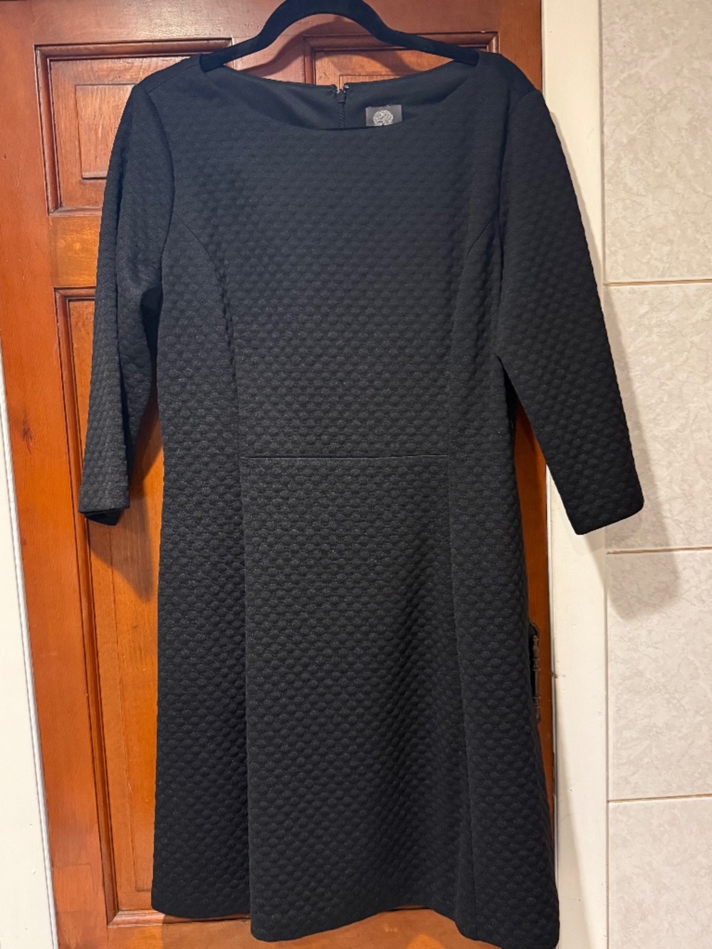 Vince Camuto black textured 3/4 sleeve dress